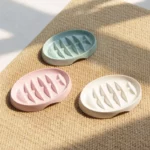 Gamelle AntiGlouton pour chat en forme de poisson, idéale pour réguler l'alimentation.